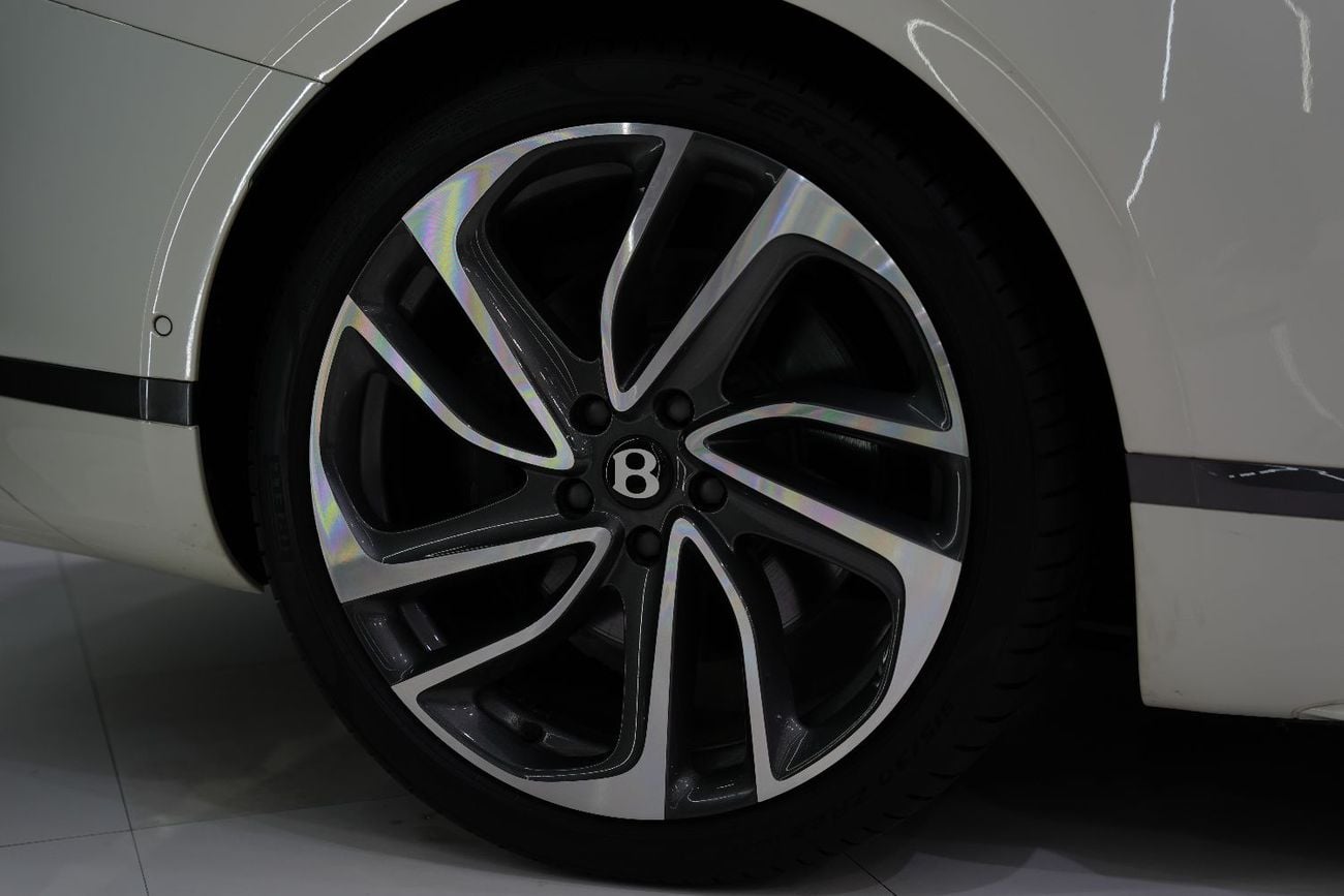 Bentley Continental GT SPEED First Edition, V8 Hybrid, Rotating Display, Naim Audio, Dealer Warr + Serv
