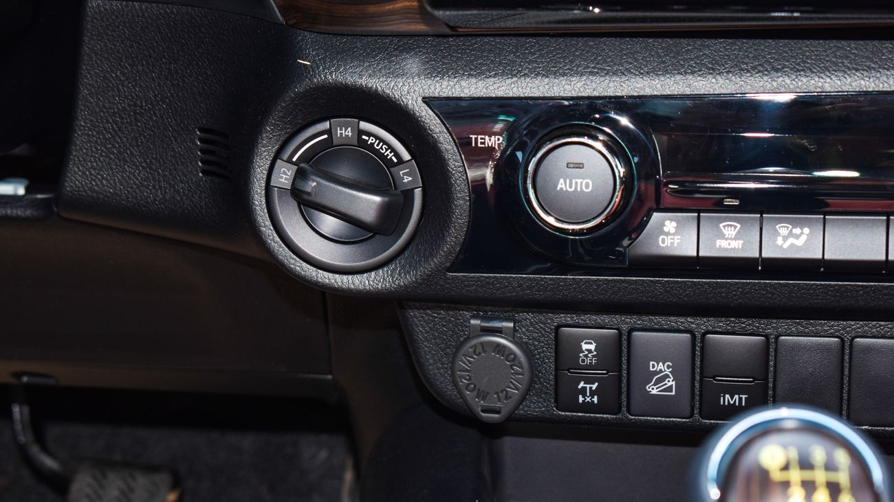 Toyota Hilux Adventure SR5