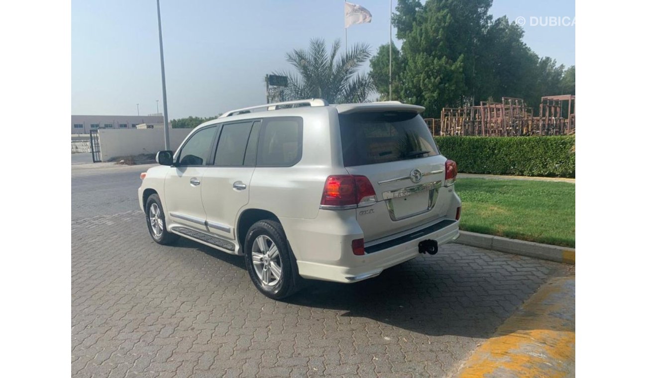 Toyota Land Cruiser تويوتا لاند كروزر  2014 بحالة ممتازة رقم1    V6