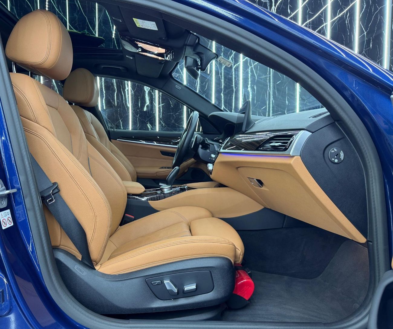 BMW 520i 2023 BMW 520i M-Sport, Nov 2026 Warranty + Service Pack, Very Low Kms, GCC