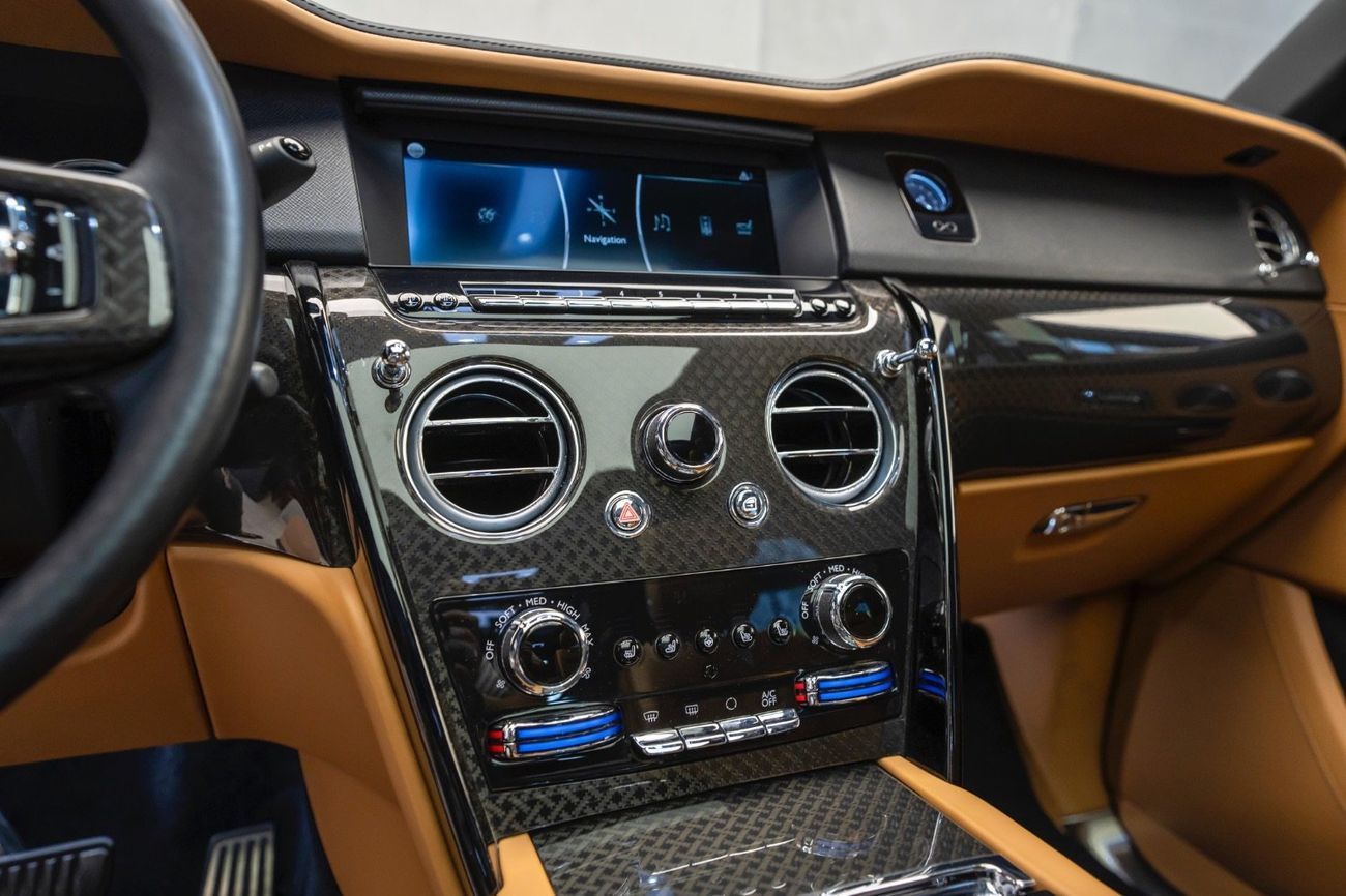 Rolls-Royce Cullinan 2020 BLACK BADGE | AGMC SERVES HISTORY