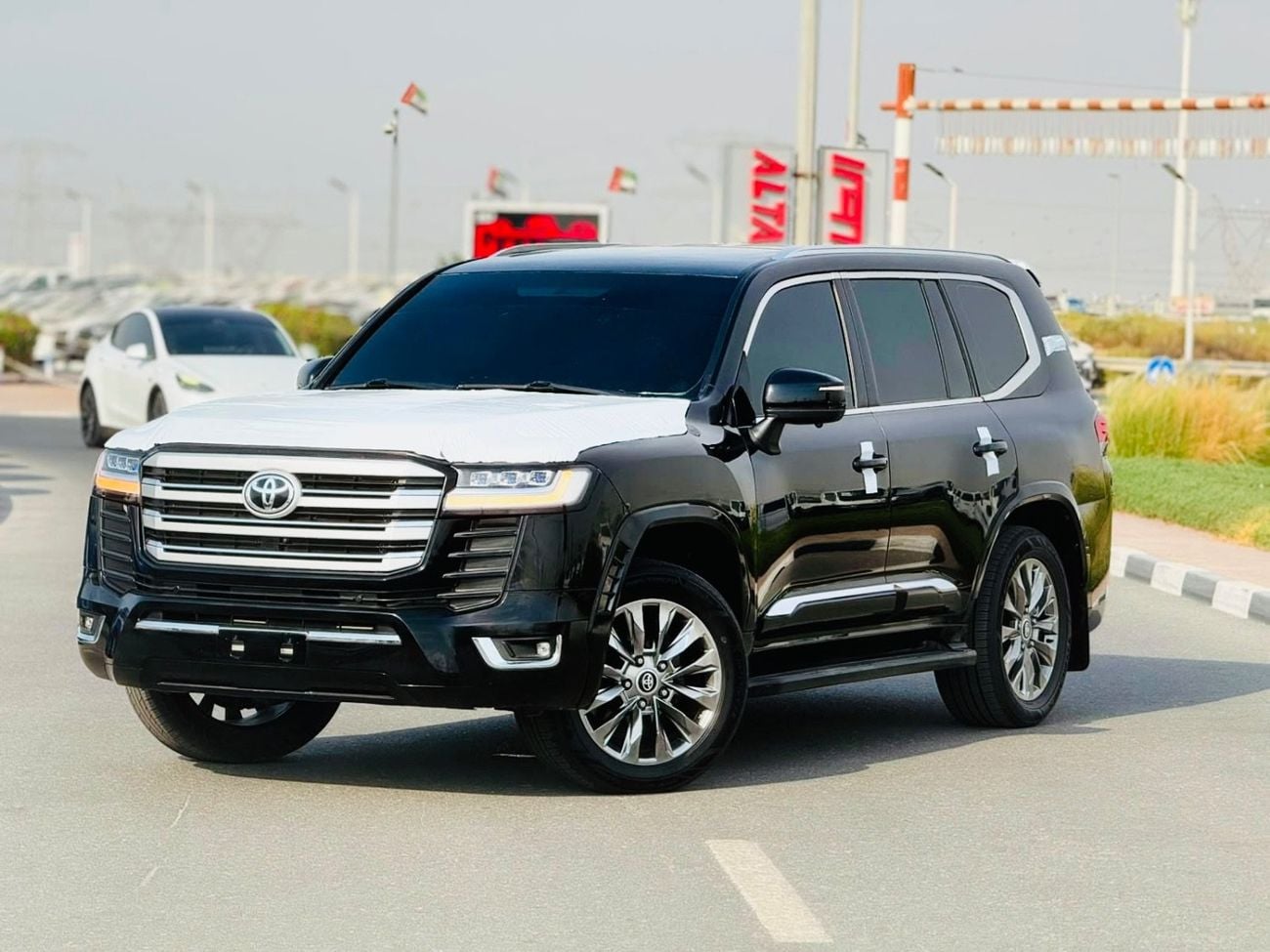 Toyota Land Cruiser GXR 2019 V6 4.0 full option Petrol
