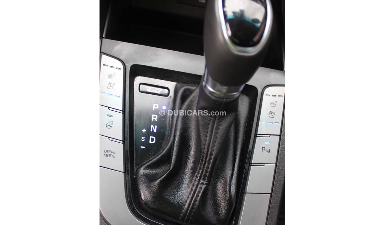 Hyundai Avante HYUNDAI AVANTE 2020 WHITE IMPORTED FROM KOREA EXCELLENT CONDITION WITHOUT ACCIDENT