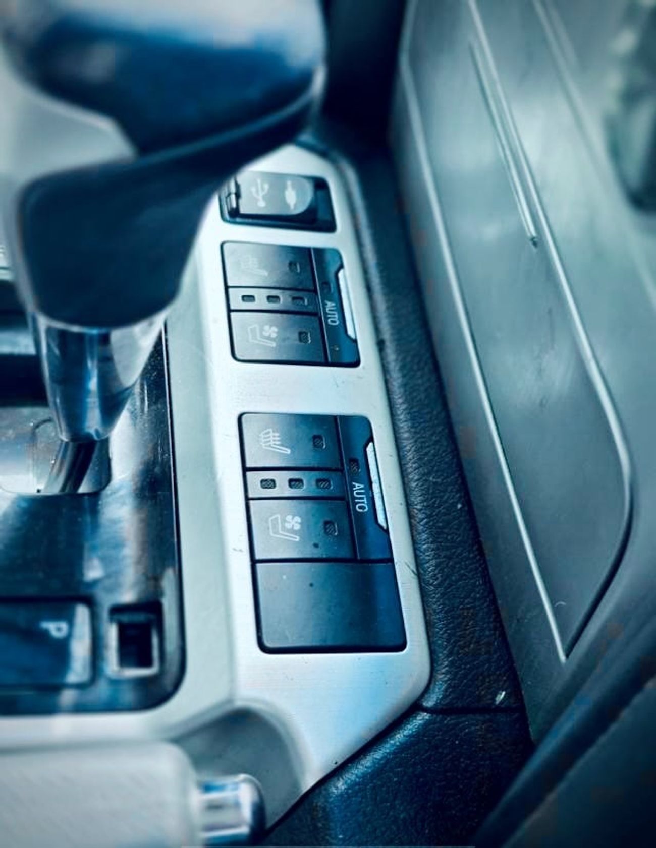 تويوتا لاند كروزر 2017 Model ZX RHD Diesel Engine Full Option Very clean and perfect condition