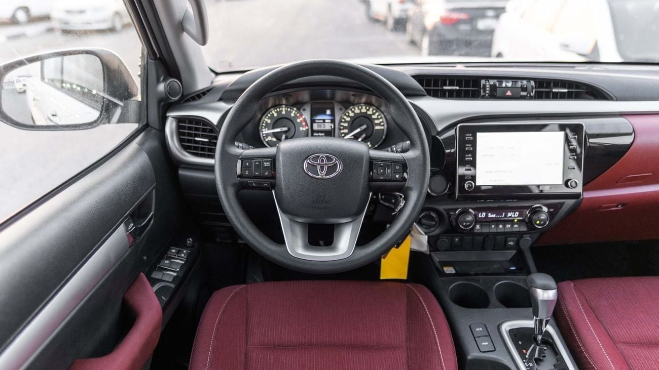 Toyota Hilux 2025 Toyota Hilux 2.7L AT Petrol (White)