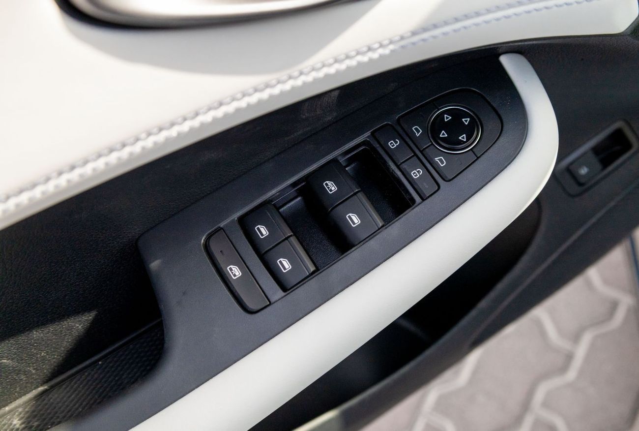 BYD Seal 2025 BYD Seal 05 Dm-I Luxury 1.5L - Plug-In Hybrid - Grey Inside Grey | Export Only