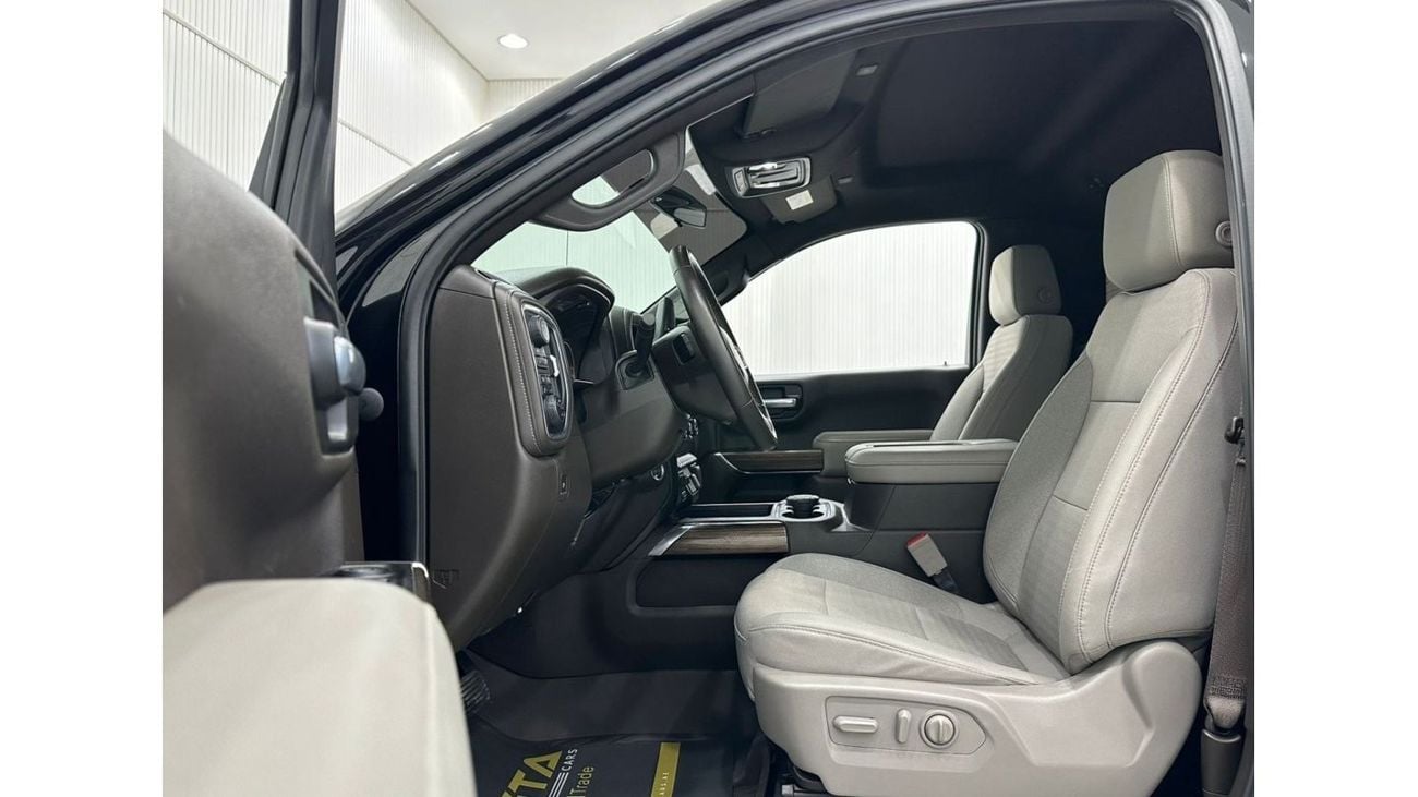 Chevrolet Silverado 2021 Chevrolet Silverado Z-71 Trail Boss, Warranty, Full Chevrolet Service History, Low Kms, GCC