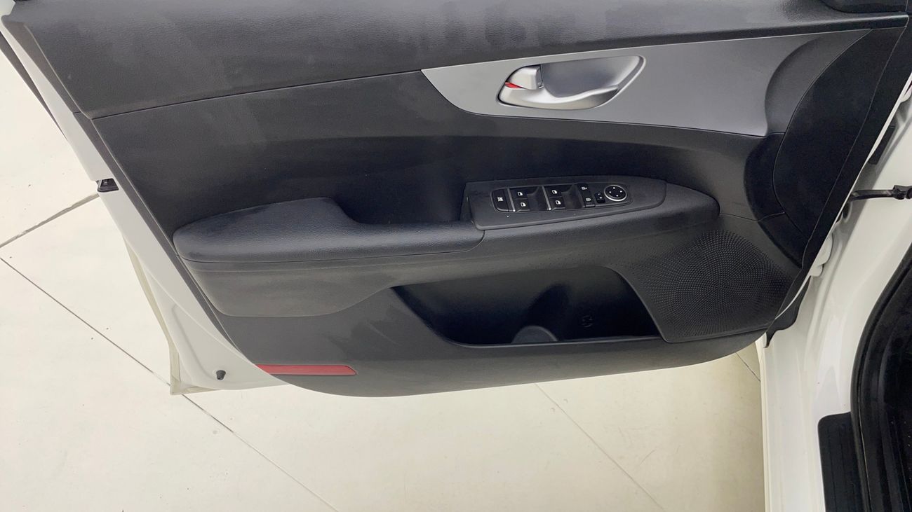 كيا سيراتو LX 1.6 | بدون دفعة مقدمة | اختبار القيادة في المنزل