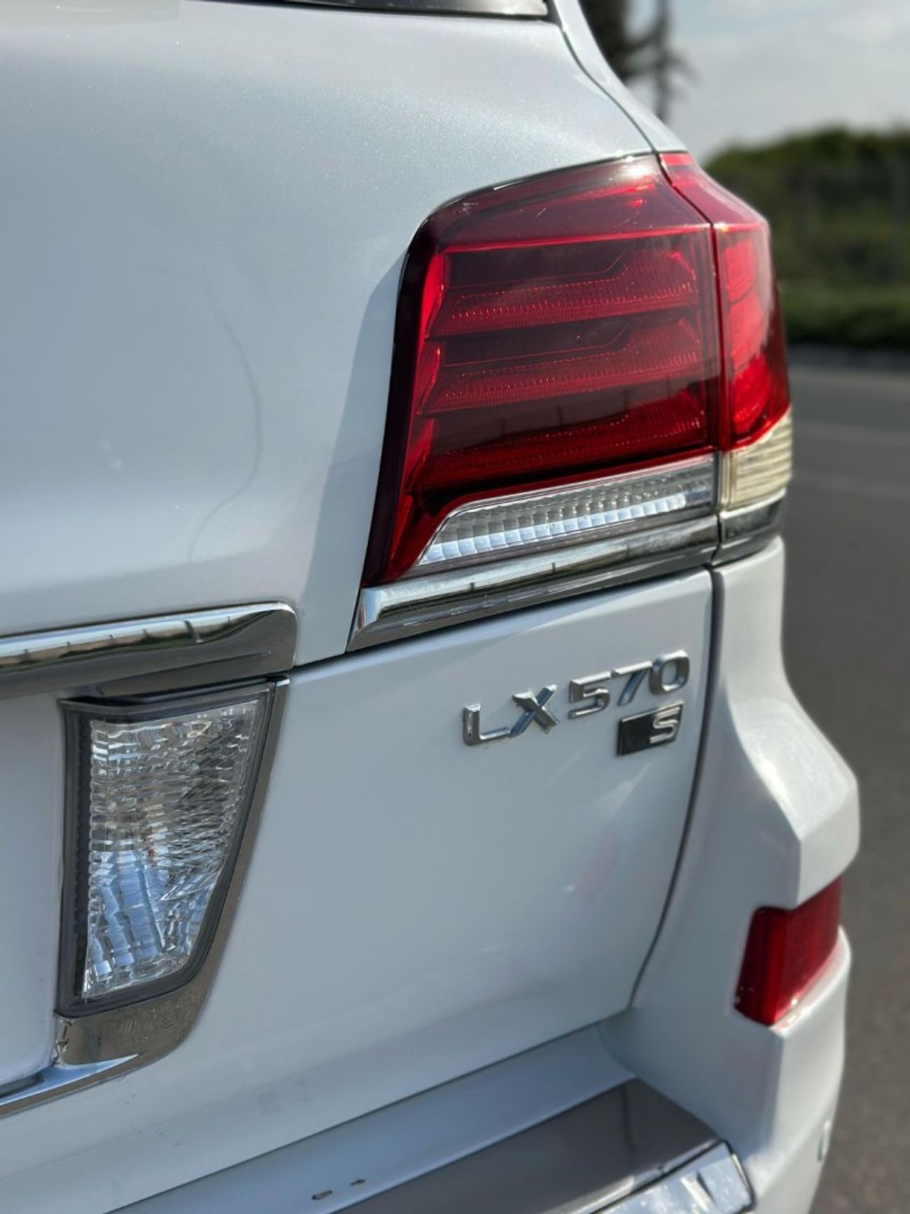 لكزس LX 570 Sport Platinum 5.7L