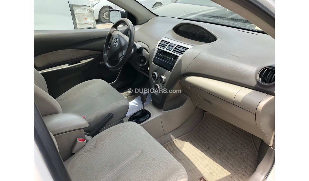 Toyota Yaris 2009. free of accident