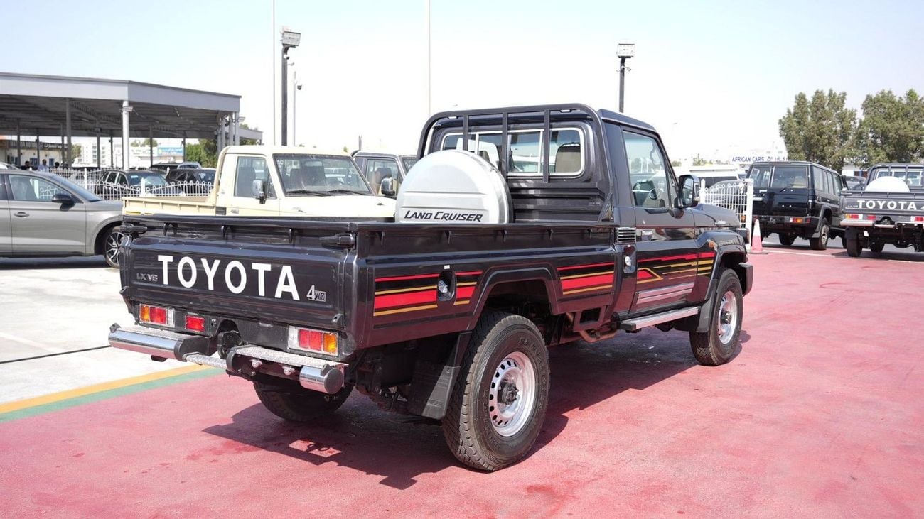 Toyota Land Cruiser Pick Up TOYOTA LAND CRUISER 79 SINGLE CAB PICKUP  PETROL 4.0L V6 4WD MT MODEL 2025 WINCH  DIFF-LOCK