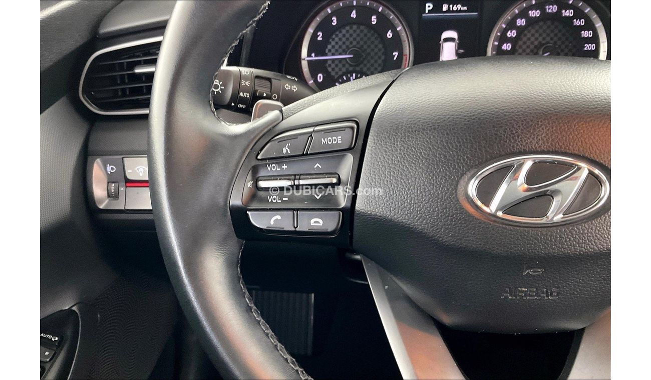 Hyundai Veloster Sport