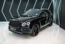 Bentley Bentayga 2018 Bentley Bentayga W12, Carbon Fiber Exterior, Rear-Seat Entertainment/Picnic Tables, GCC Specs!!
