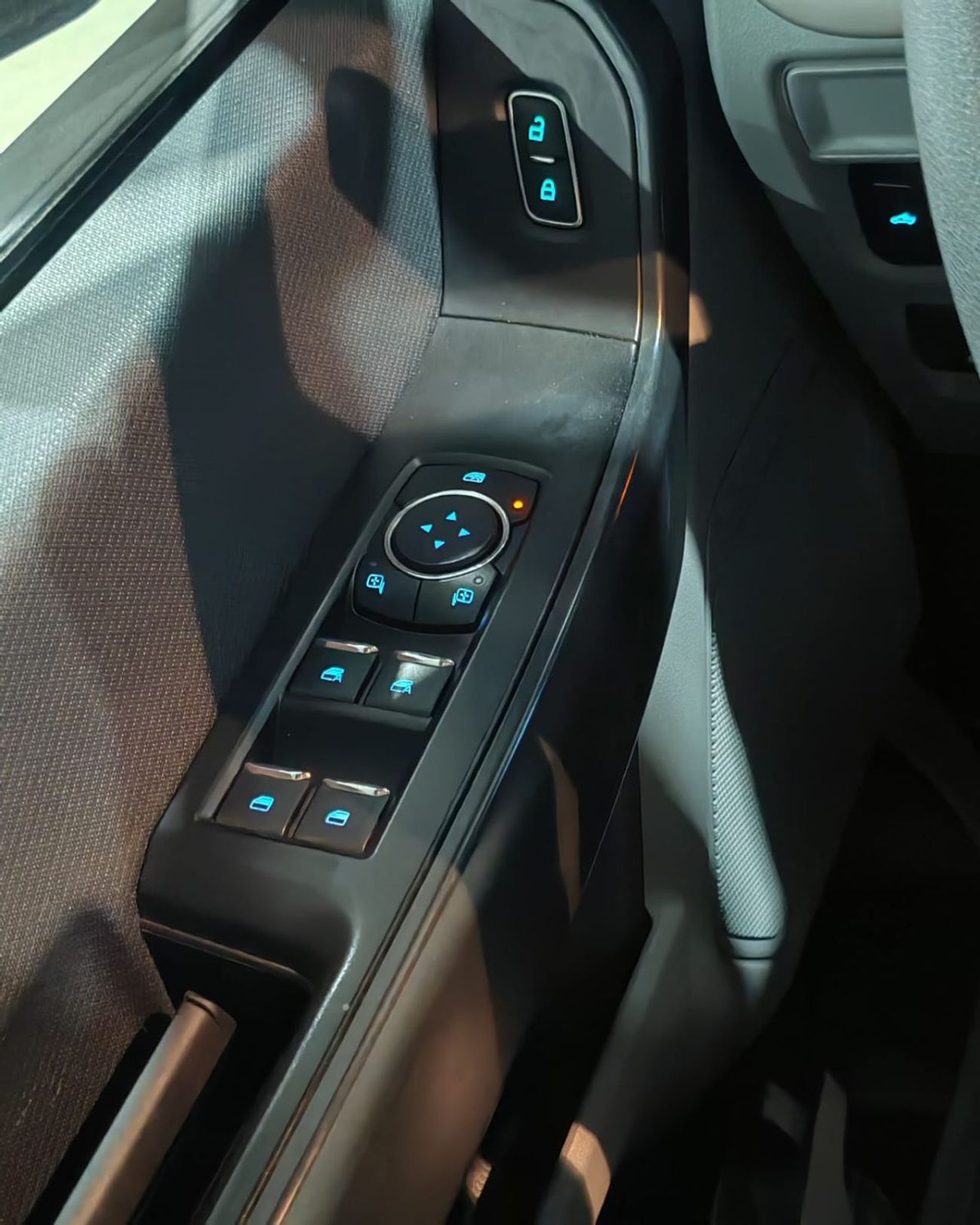 فورد F 150 XLT 3.5L (5 Seater)