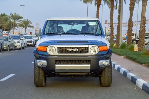 Toyota FJ Cruiser TOYOTA FJ CRUISER 4.0L V6 SUV 2022 | AVAILABLE FOR EXPORT