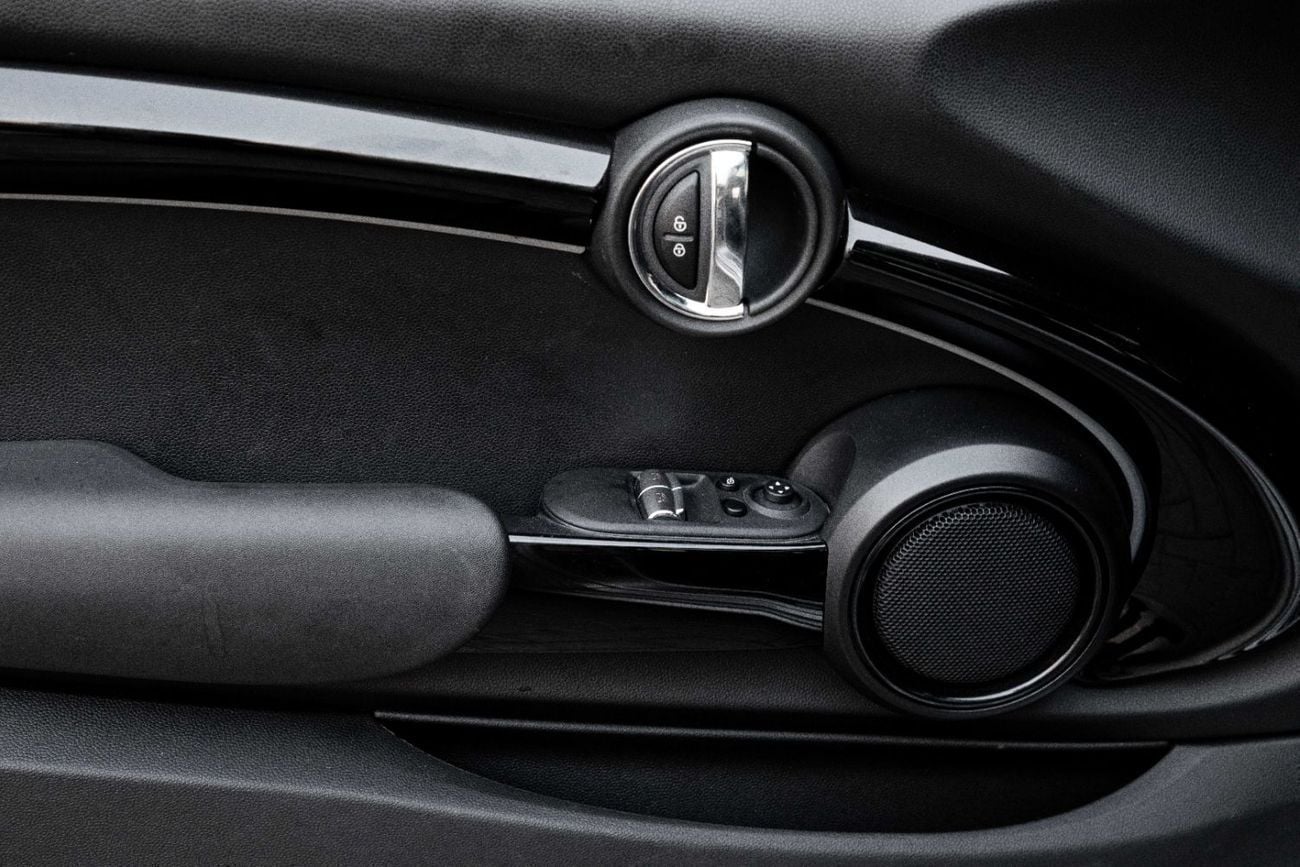 Mini John Cooper Works Cooper JCW | 1,939 P.M | 0% Downpayment | Cooper JCW Agency Service Contract!