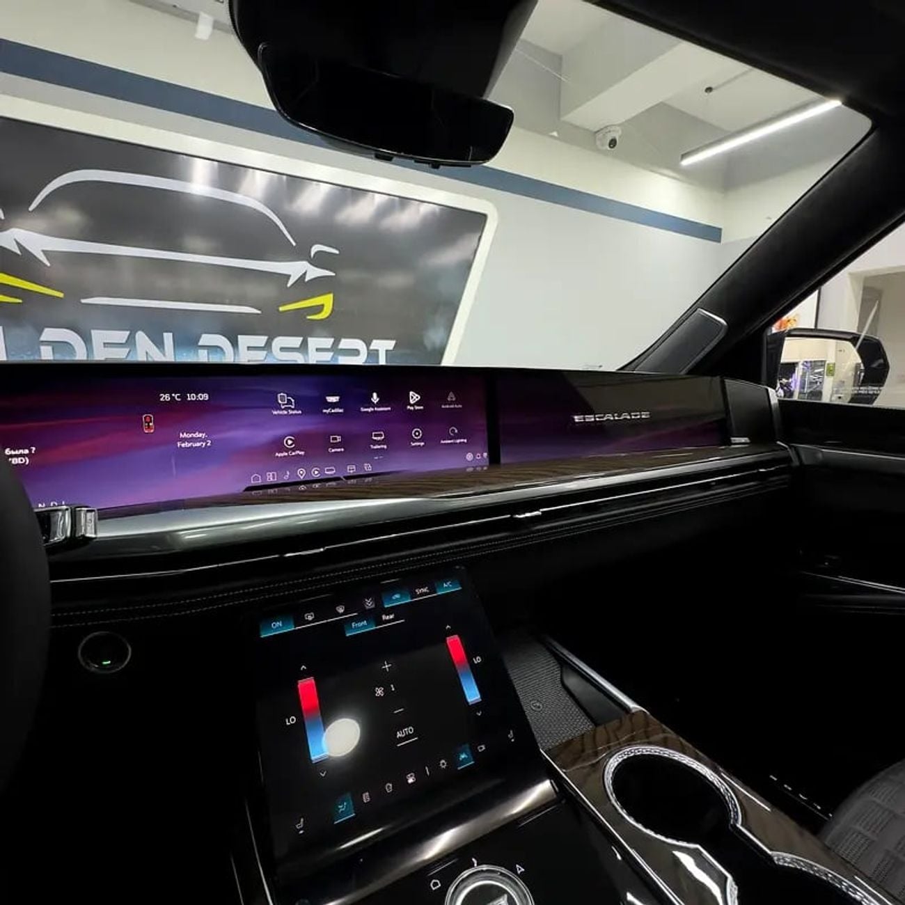 كاديلاك إسكالاد Sport Platinum 6.2L 4WD Sport Platinum