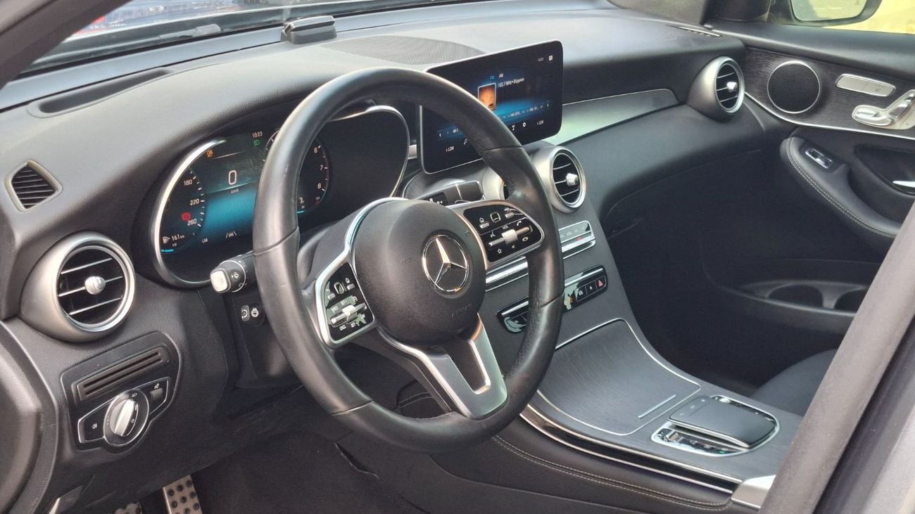 Mercedes Benz GLC 300 AMG