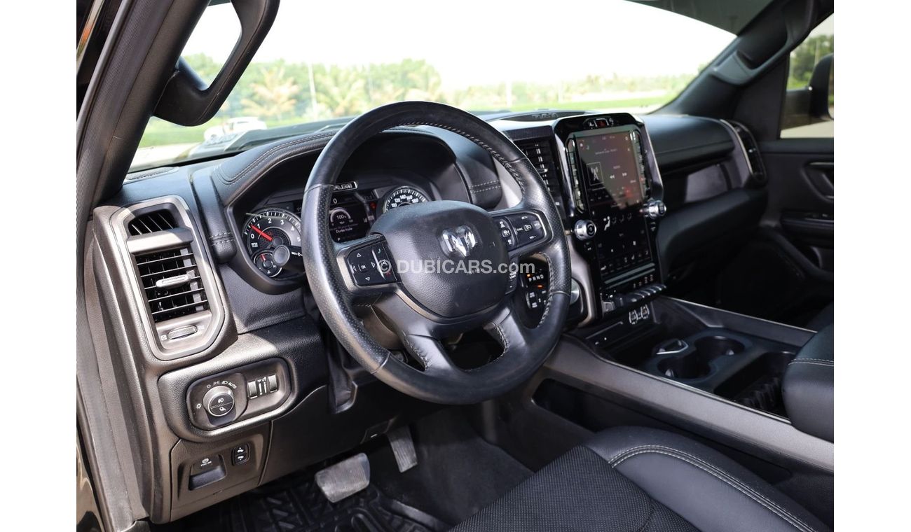 RAM 1500 | Sport 4x4 1500 HEMI 5.7L | Excellent Condition