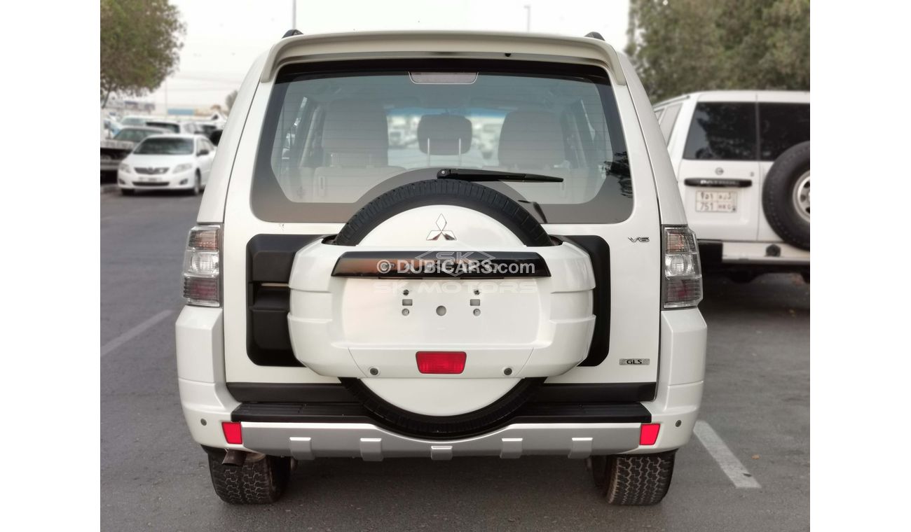 Mitsubishi Pajero 3.5L, 16" Rims, Rear Parking Sensor, Front & Rear A/C, Fabric Seats, CD Player, AUX-USB (LOT # 849)