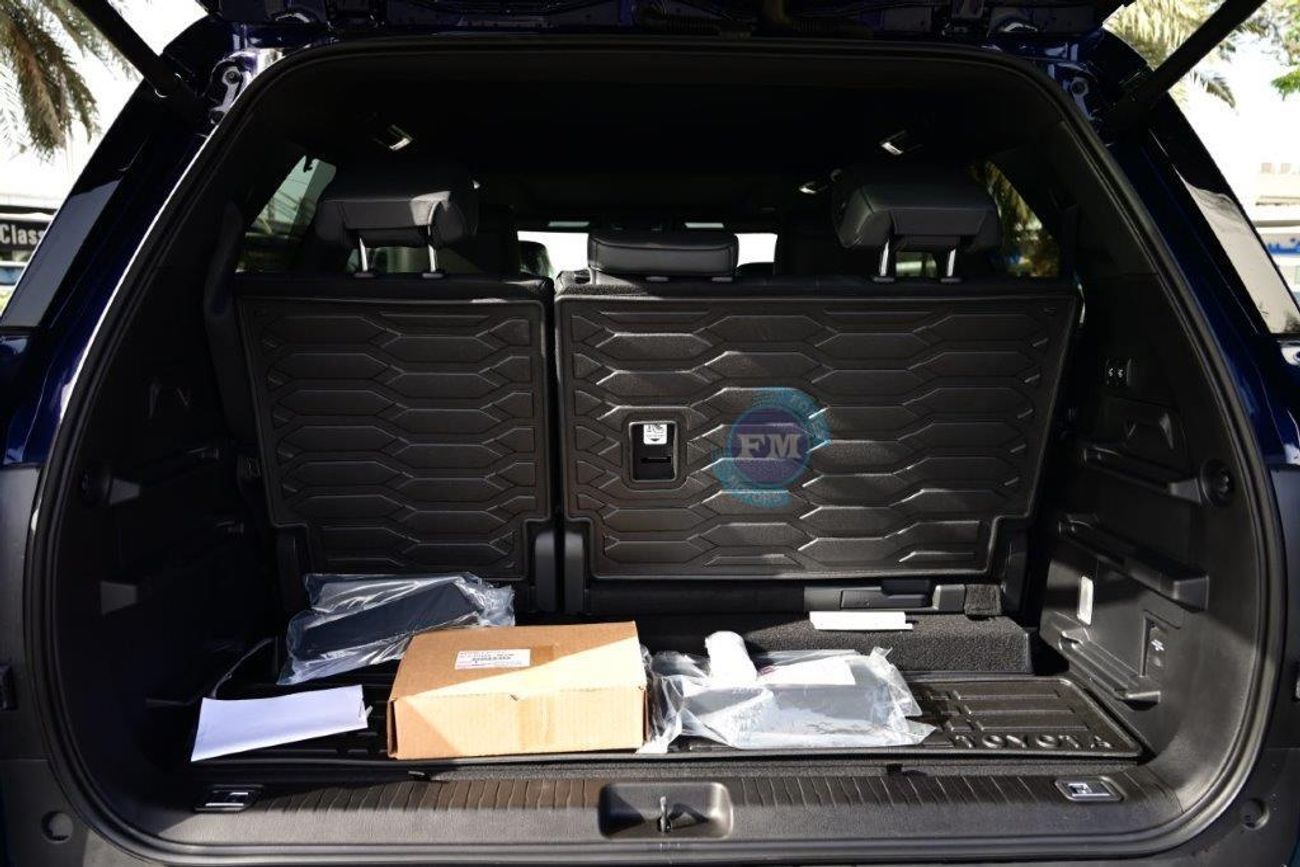 Toyota Sequoia Platinum I Force Max Hybrid V6 3.5L 4WD 7 Seater Automatic