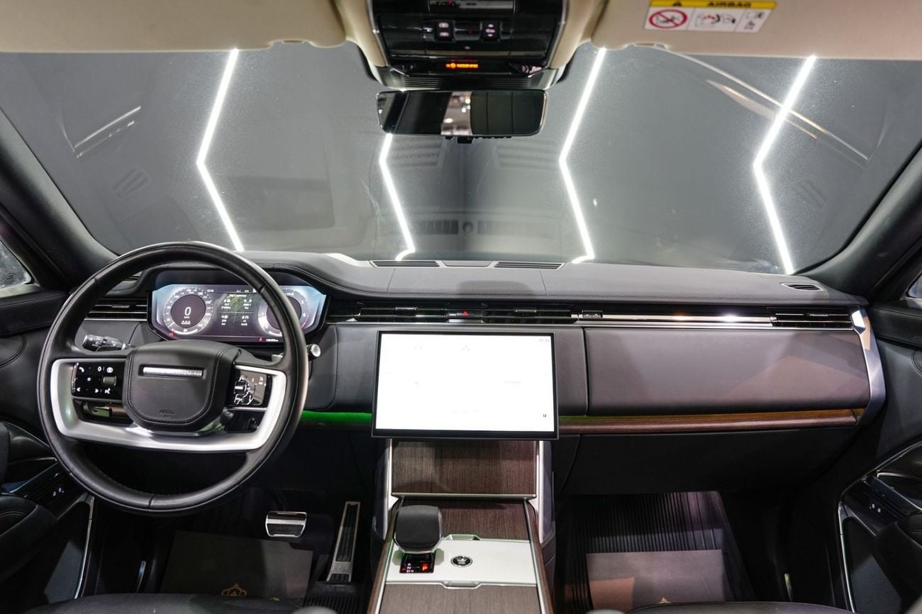 Land Rover Range Rover HSE P400 2024 Range Rover Vogue HSE P400, Panoramic Roof, Dealer Warranty!!