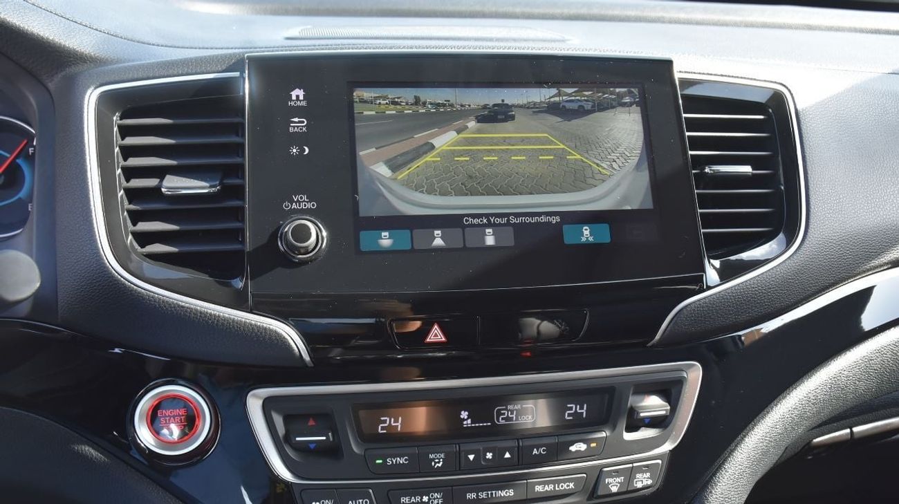 Used Honda Pilot Touring 3.5L V06 ( CLEAN CAR WITH WARRANTY ) 2022 for