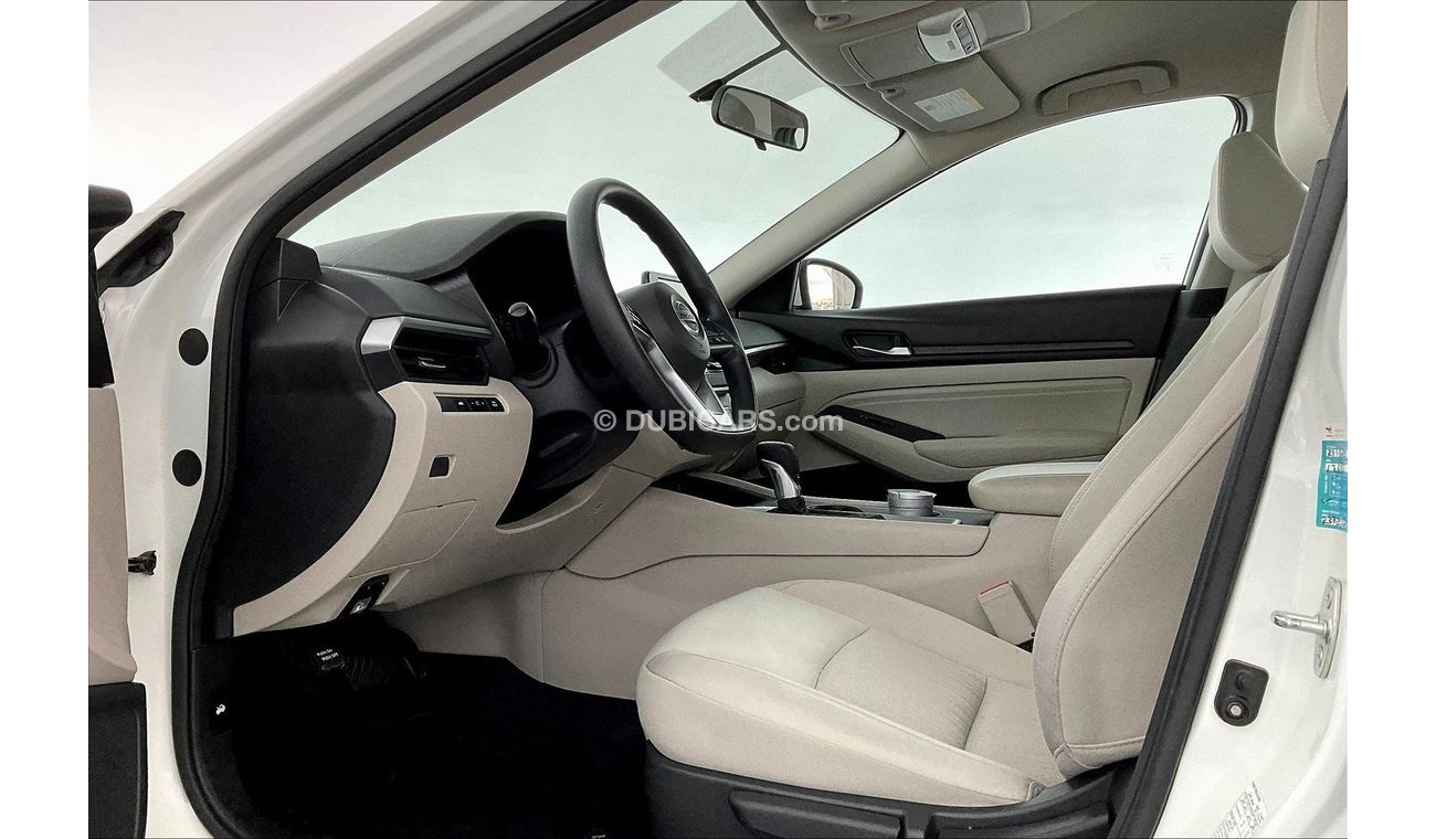 Nissan Altima S W/ Alloy Wheels