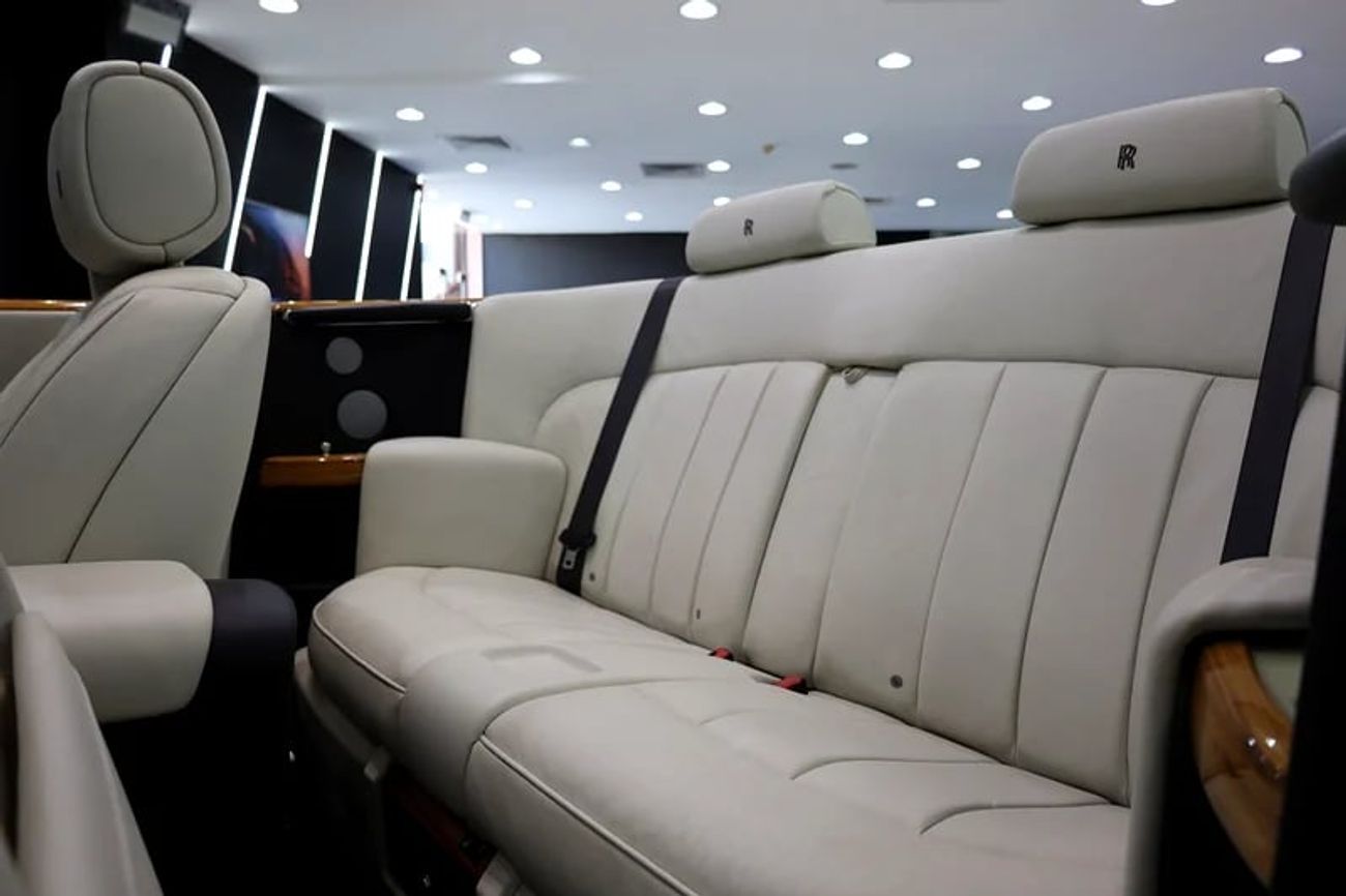 Rolls-Royce Phantom Drophead 6.8L