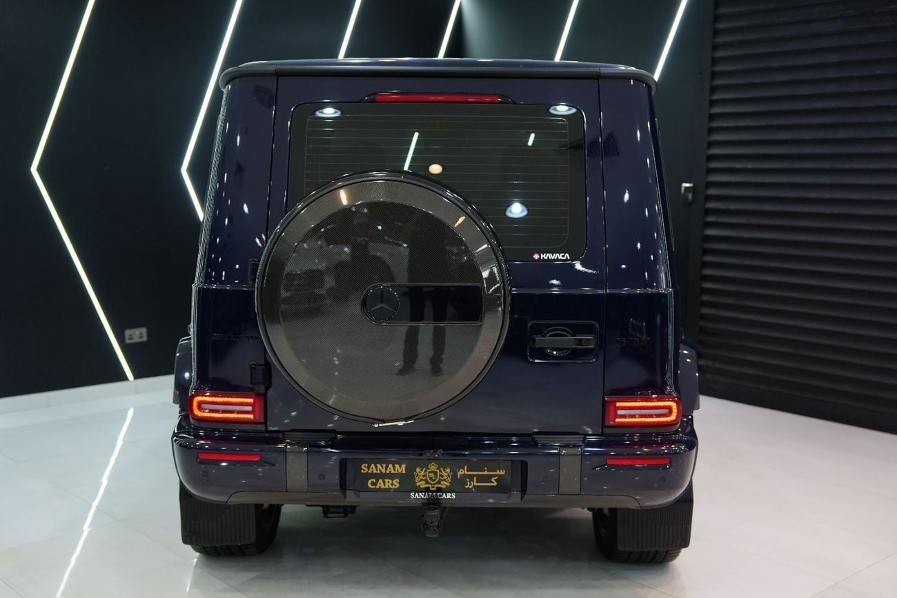 Mercedes Benz G63 AMG 4MATIC SUV Double Night Package, Carbon Fiber Pack, Gargash Warr + Serv!!