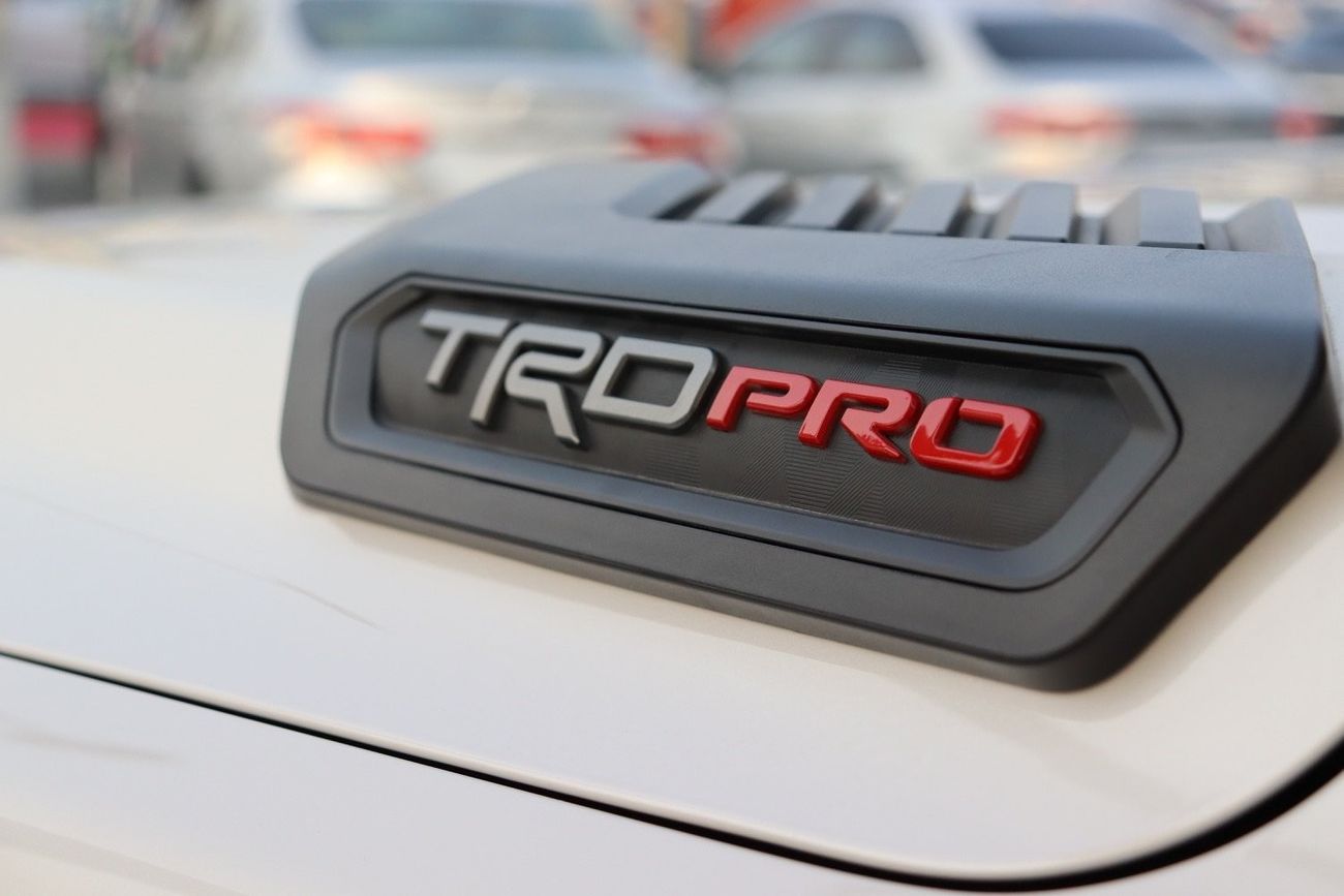 Toyota Sequoia Toyota Sequoia TRD Pro / Clean Title/ 3000KM Only / Original Paint/ 2023