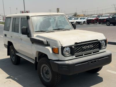 Toyota Land Cruiser 70 LC76 LX TOYOTA LC76 4.2 MT 2026 BASIC NO DIFF LOCK