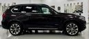 BMW X5 50i Exclusive GCC .. V8 .. FSH .. Perfect Condition ..