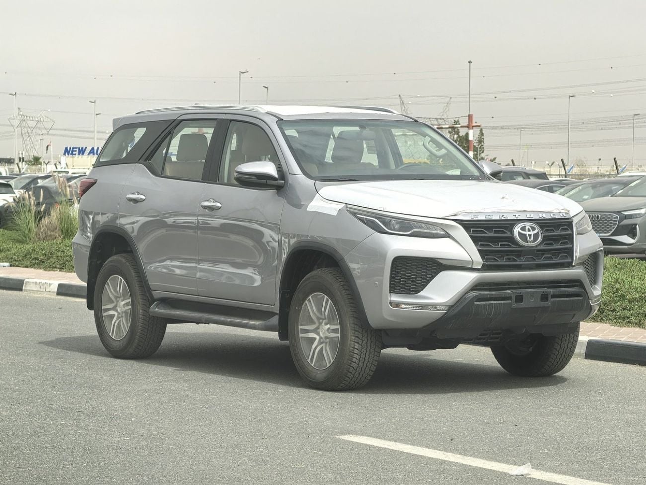 Toyota Fortuner EXR FORTUNER,2.7L,PETROL,4X4,MANUAL AC,ROOF RACK,FR SCREEN+RR CAM,A/T,2026MY ( FOR EXPORT ONLY)