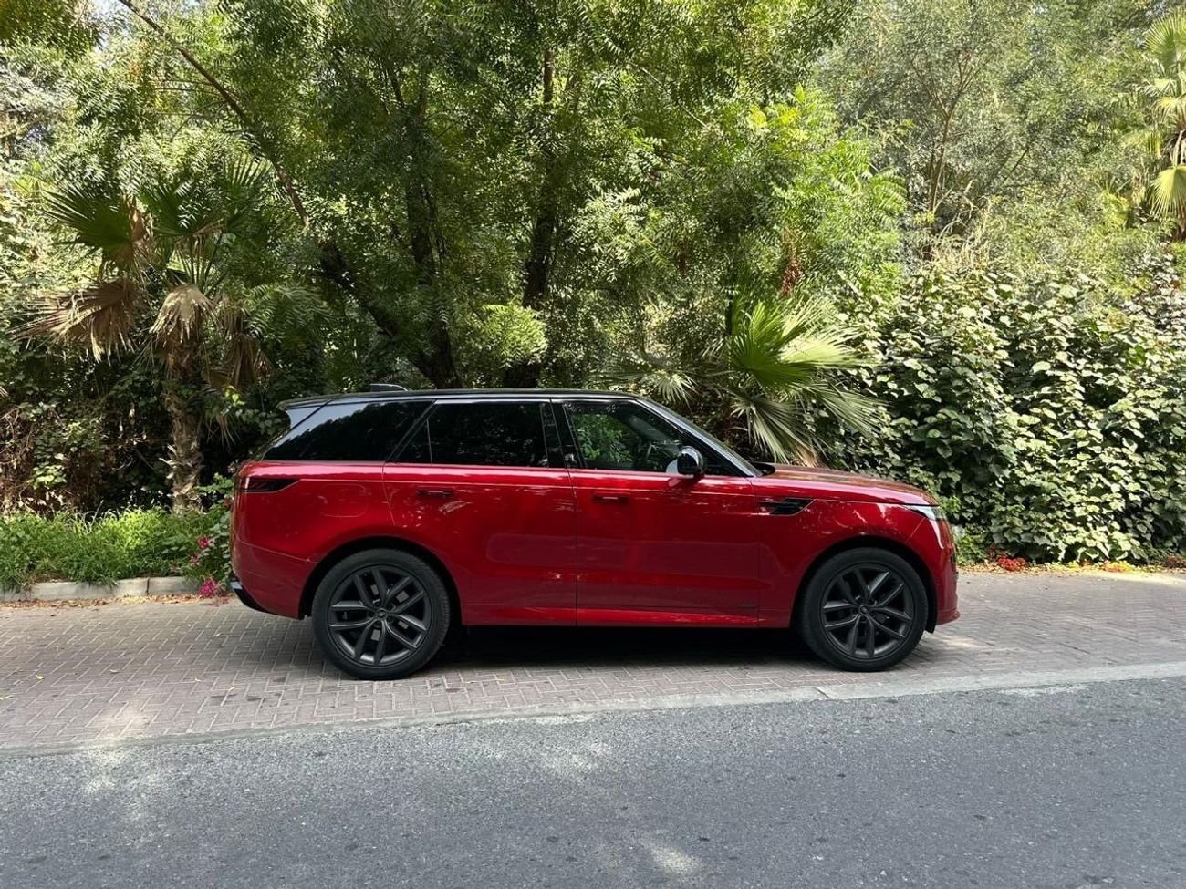 Land Rover Range Rover Sport 2024 Range Rover Sport Autobiography | V6 D350 Diesel | 350 HP | 29,000 KM | Perfect Condition