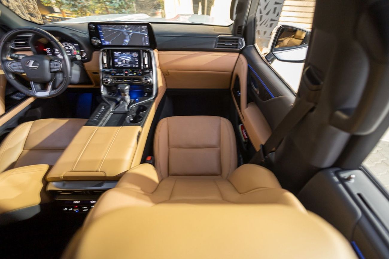 Lexus LX600 LX 600 Ash Wood Edition Lexus LX 600 Ash Wood Edition 2023 GCC under Agency Warranty & Service Contract