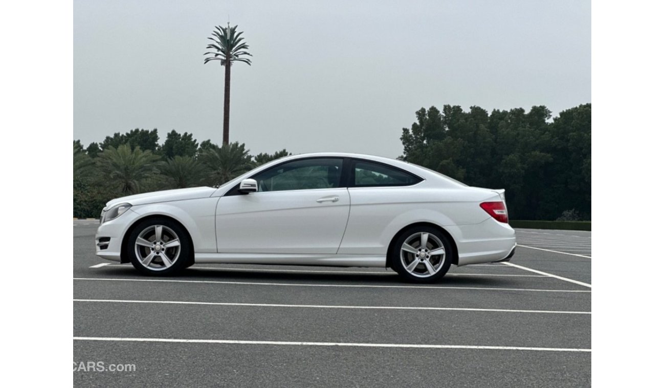 Mercedes-Benz C 250 MODEL 2014 car perfect condition inside and outside full option panoramic roof leather seats