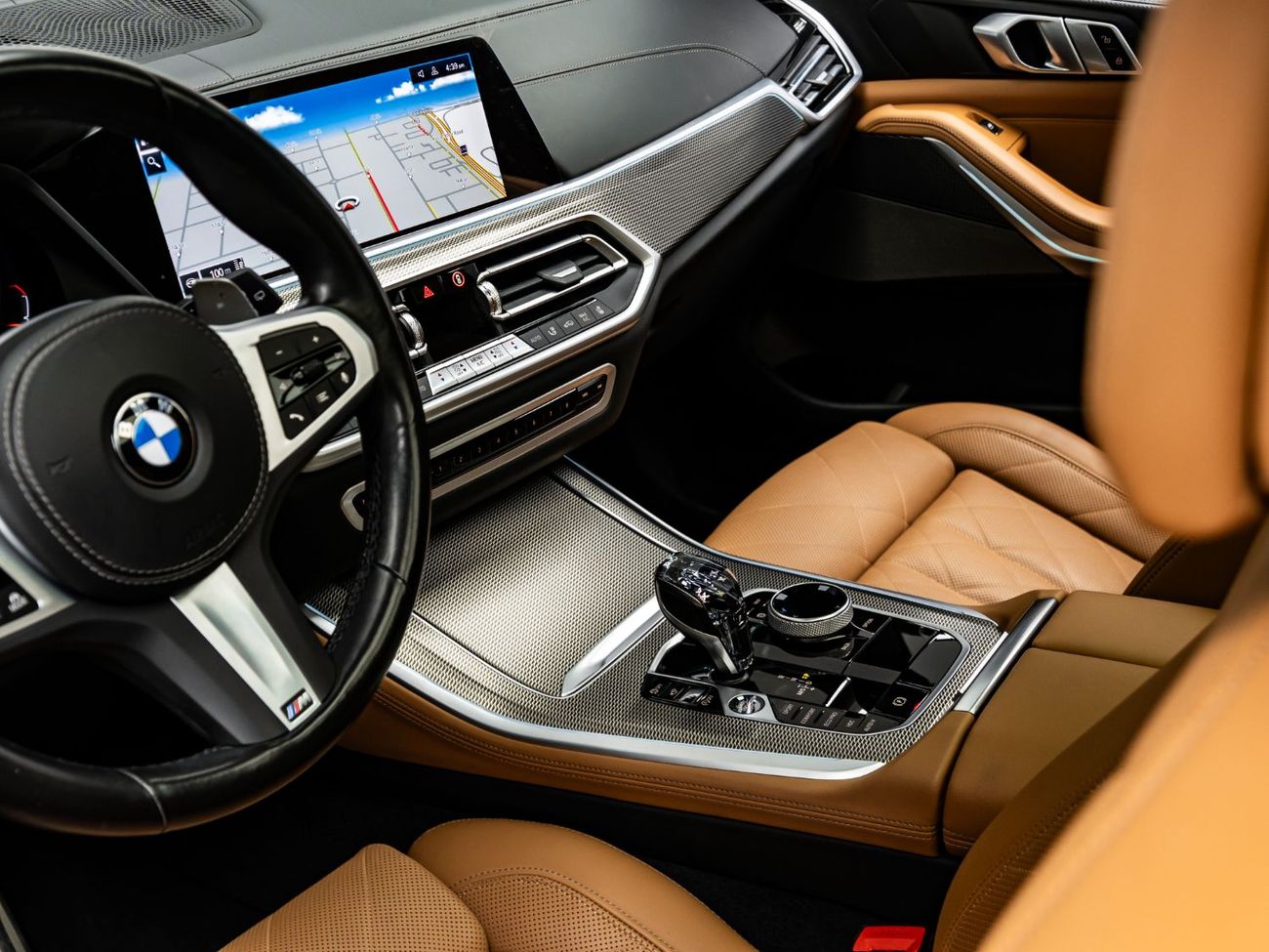 BMW X5 40i M Sport 3.0L 2023 BMW X5 xDrive40i, 2027 BMW Warranty + Service Contract, Low KMs, GCC