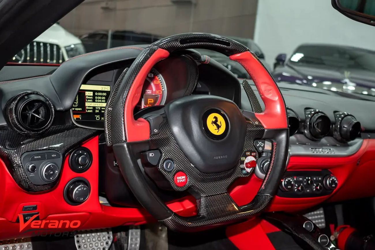 فيراري F12 بيرلينيتا GCC | Carbon Package | Full Service History | Clean Car