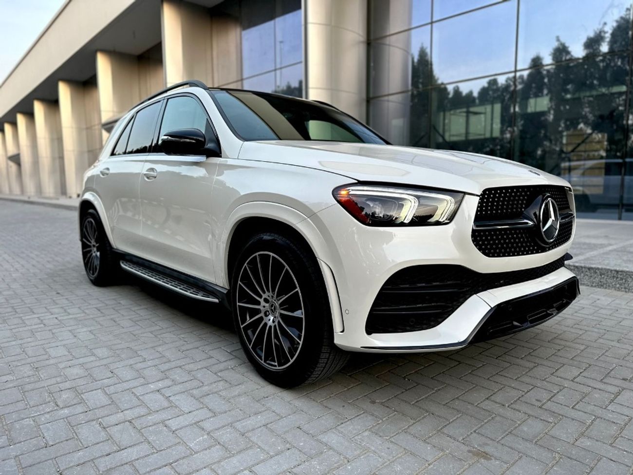 مرسيدس بنز GLE 350 نوع السيارة: مرسيدس GLE350 AMG