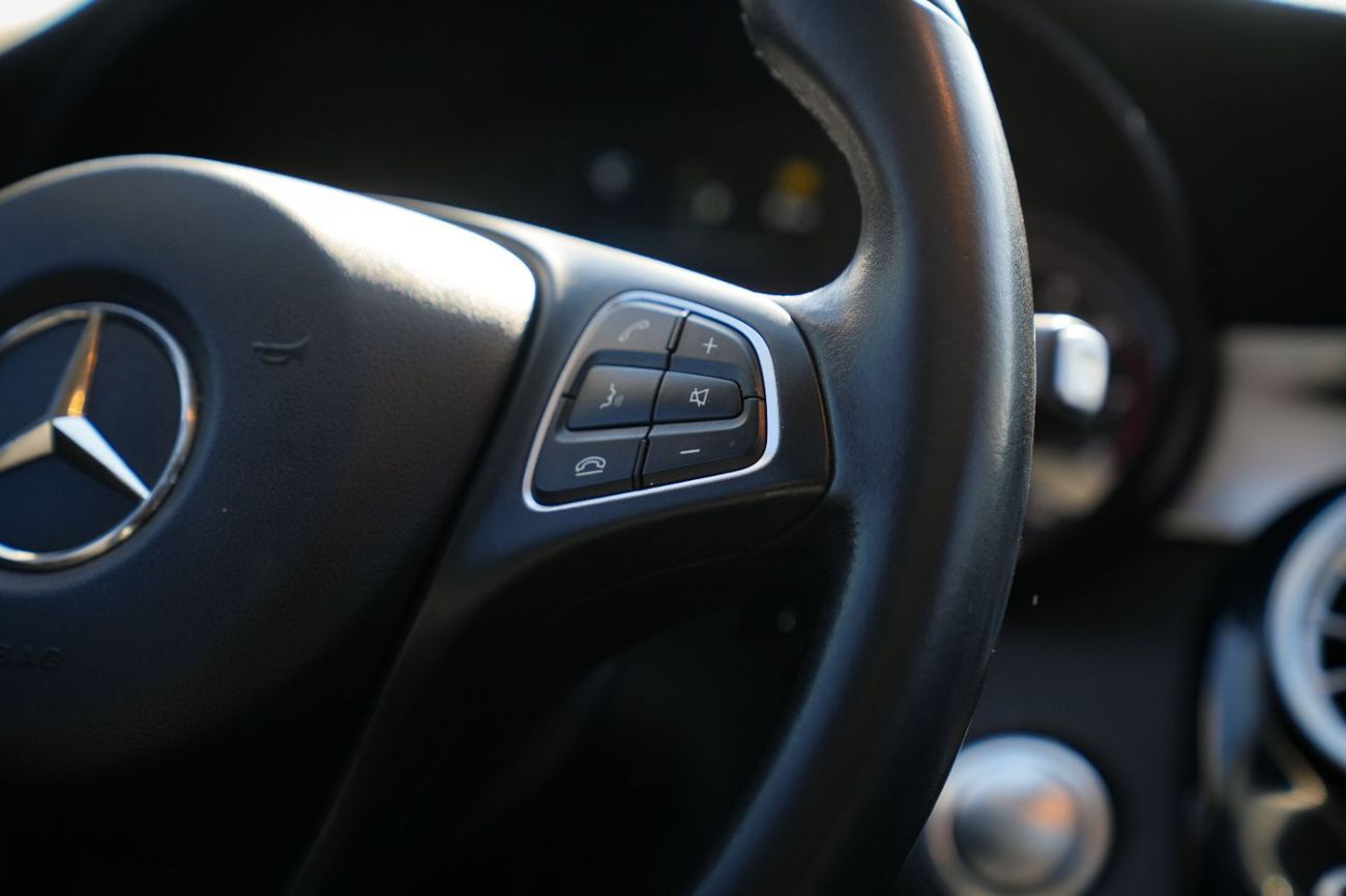 Mercedes-Benz C 200 2018!! KOREAN SPECS!! NO ACCIDENT!!