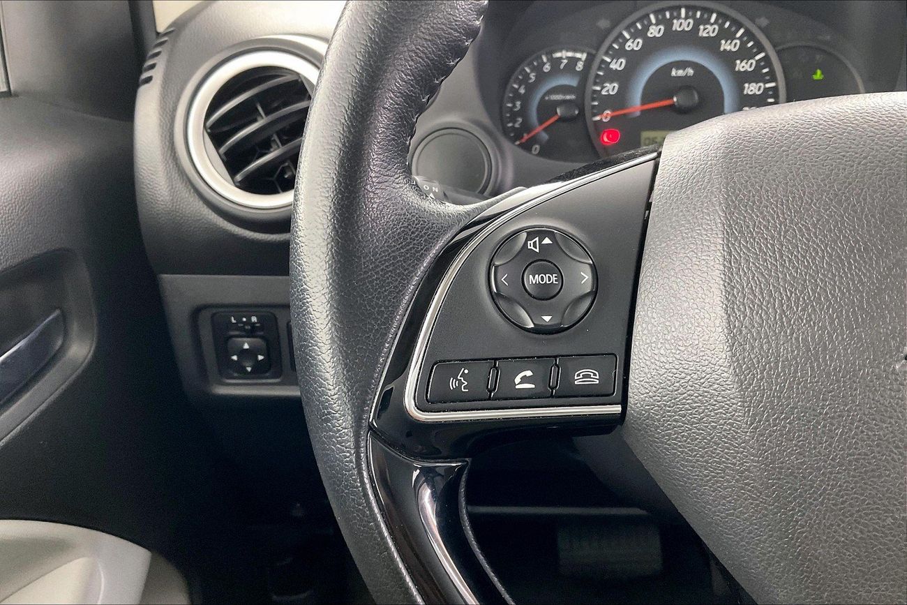 ميتسوبيشي اتراج GLX Full | شامل الضمان | 0 ﺪﻔﻋﺓ ﺃﻮﻟﻯ