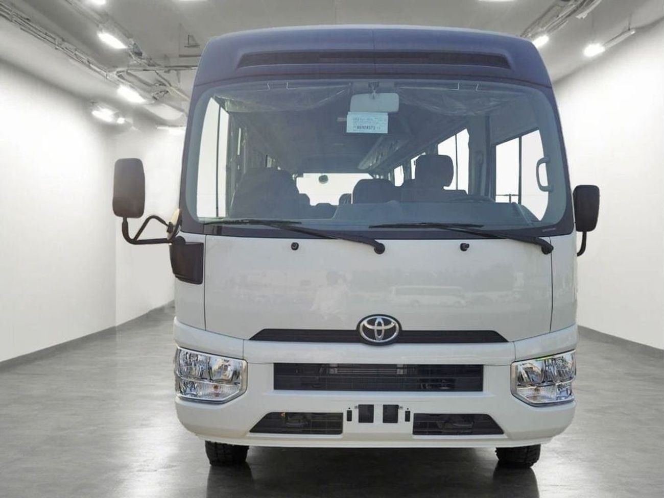 Toyota Coaster 2025 Toyota Coaster 4.0L Diesel MT 23 Seats GCC Specs