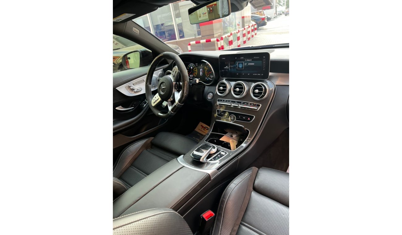 مرسيدس بنز C 63 كوبيه