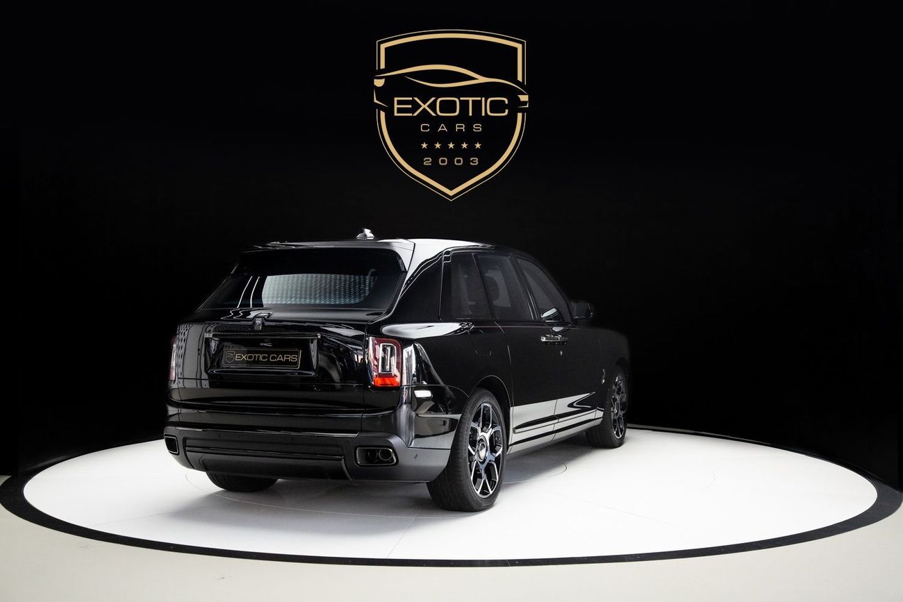 رولز رويس كولينان بلاك بادج