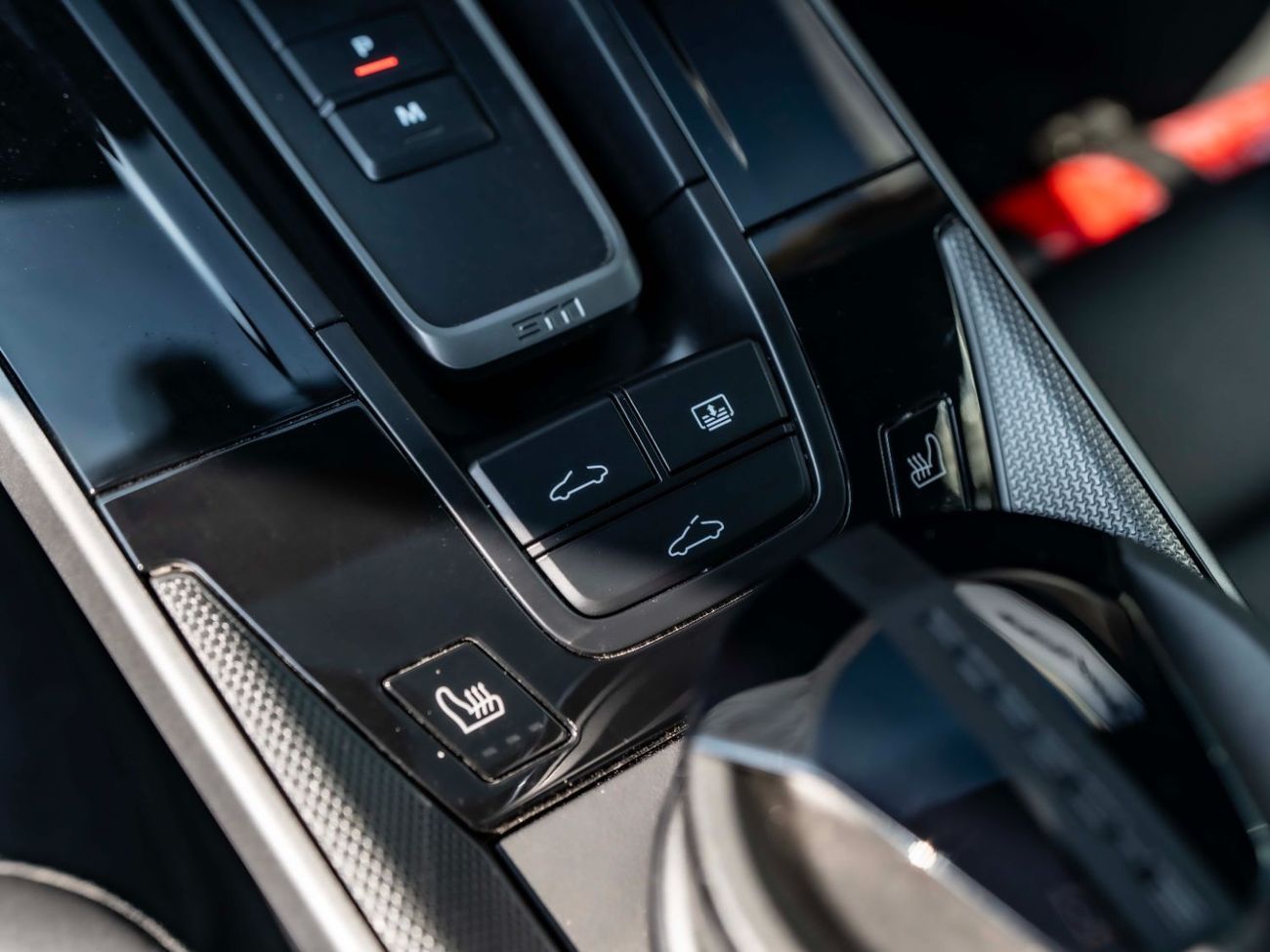 Porsche 911 Carrera 3.0L (444 HP) Coupe