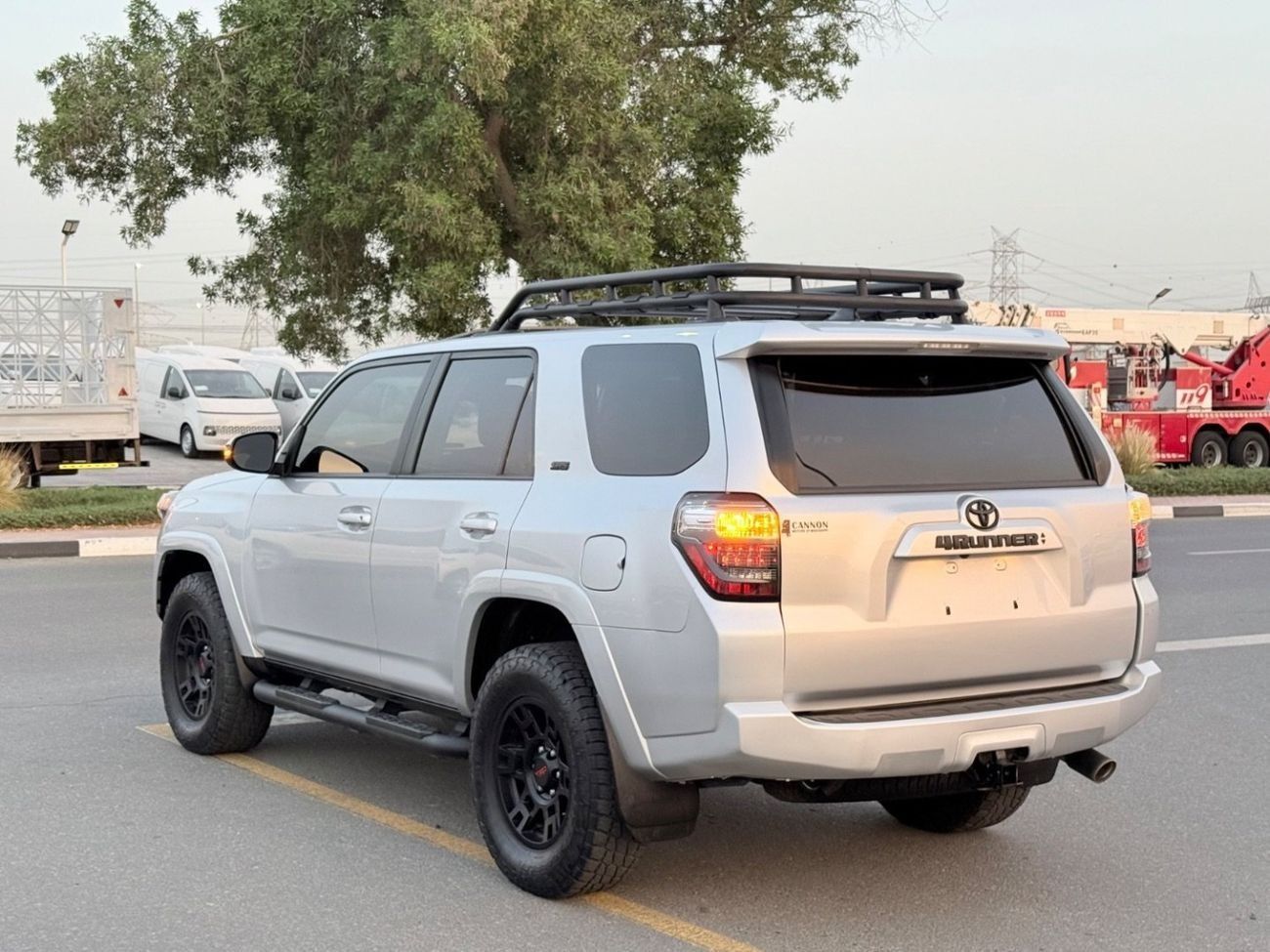Toyota 4Runner 7 Seat Sunroof 4x4 Full option