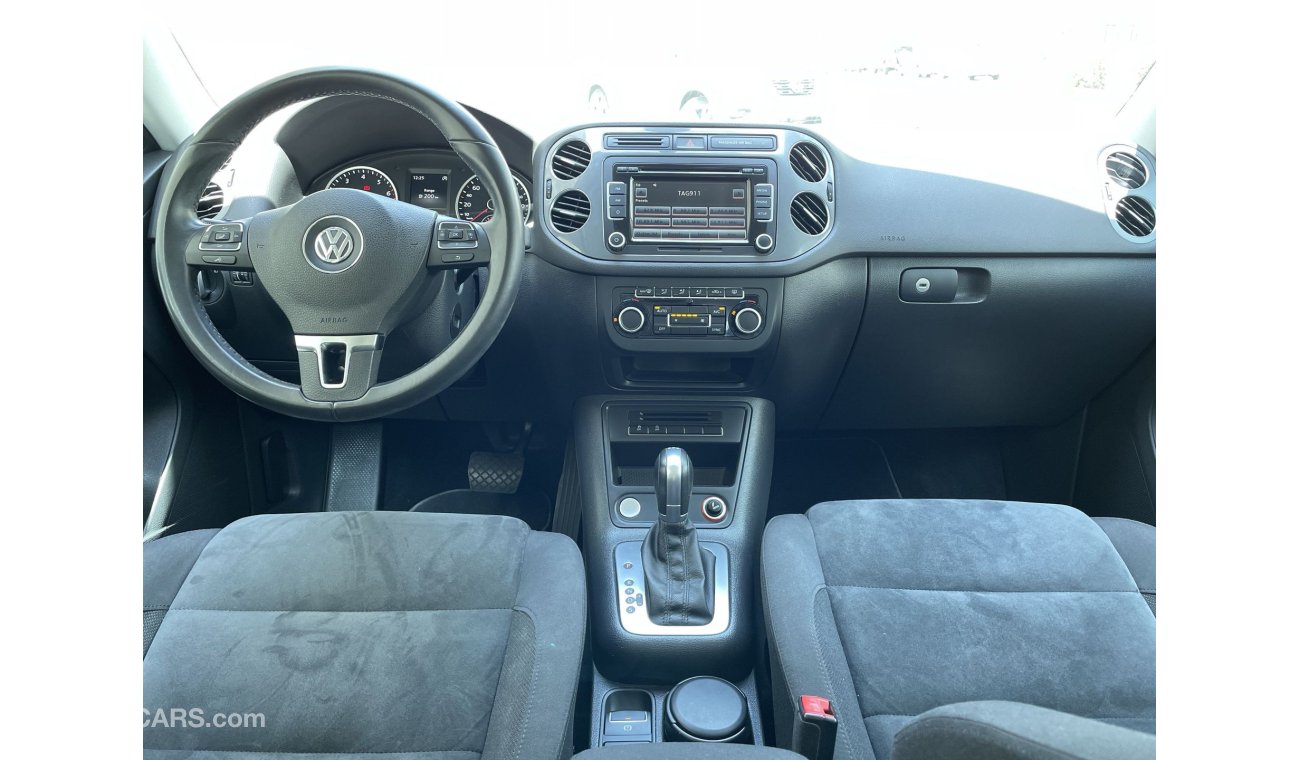 Volkswagen Tiguan SE 2000