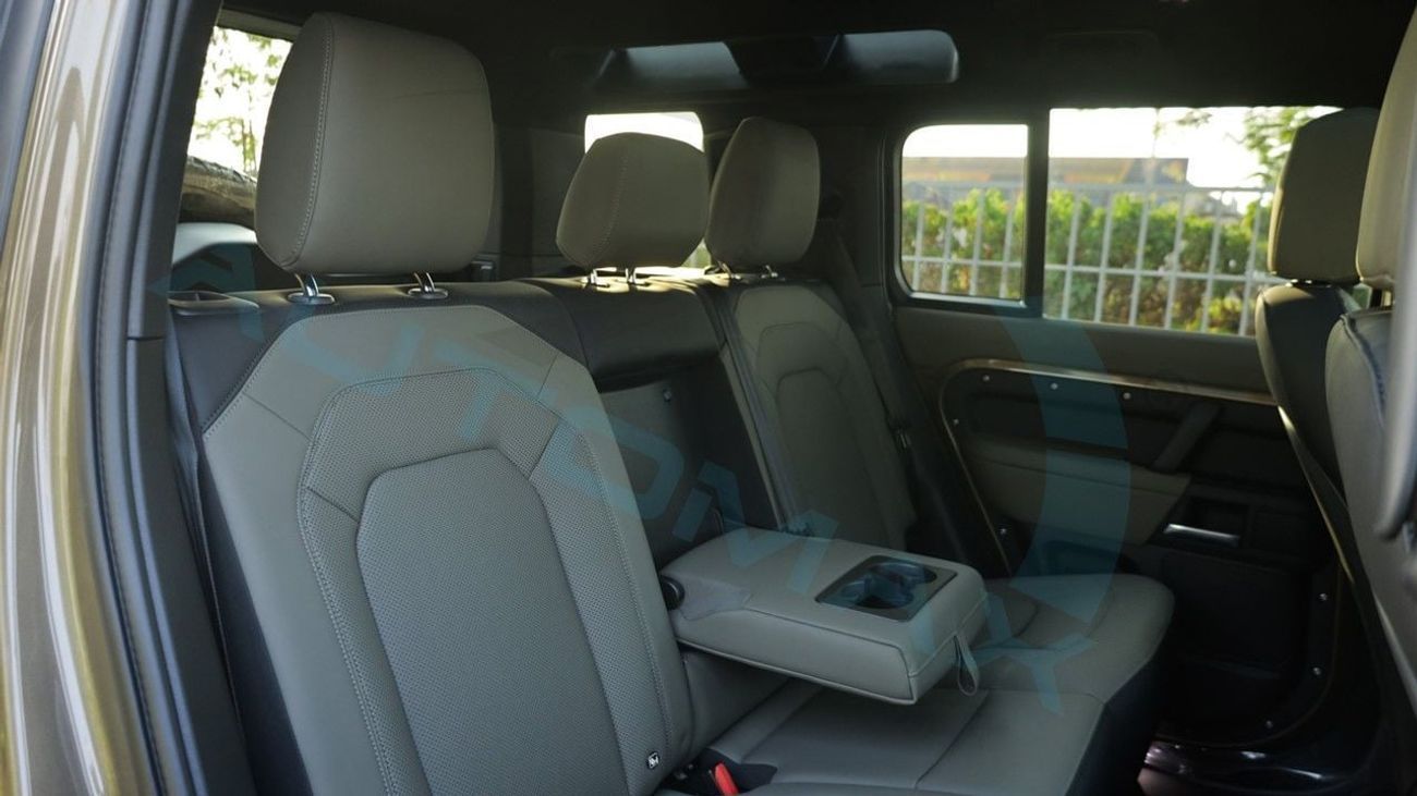 لاند روفر ديفندر 110 X-Dynamic SE P400e Plug-in Hybrid 2025 With 5 Years Or 200,000 Km Warranty