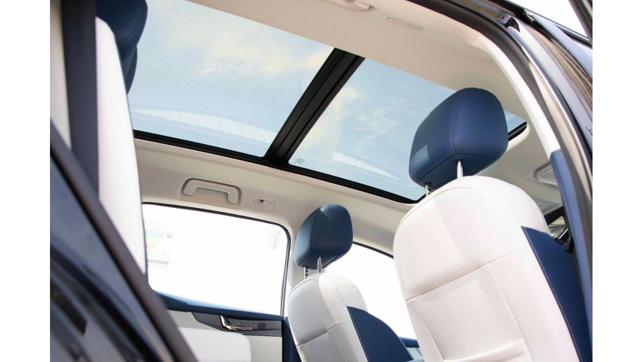 Kaiyi X7 2024 Kaiyi X7 2.0 SUV 7S Limited - Black inside Blue